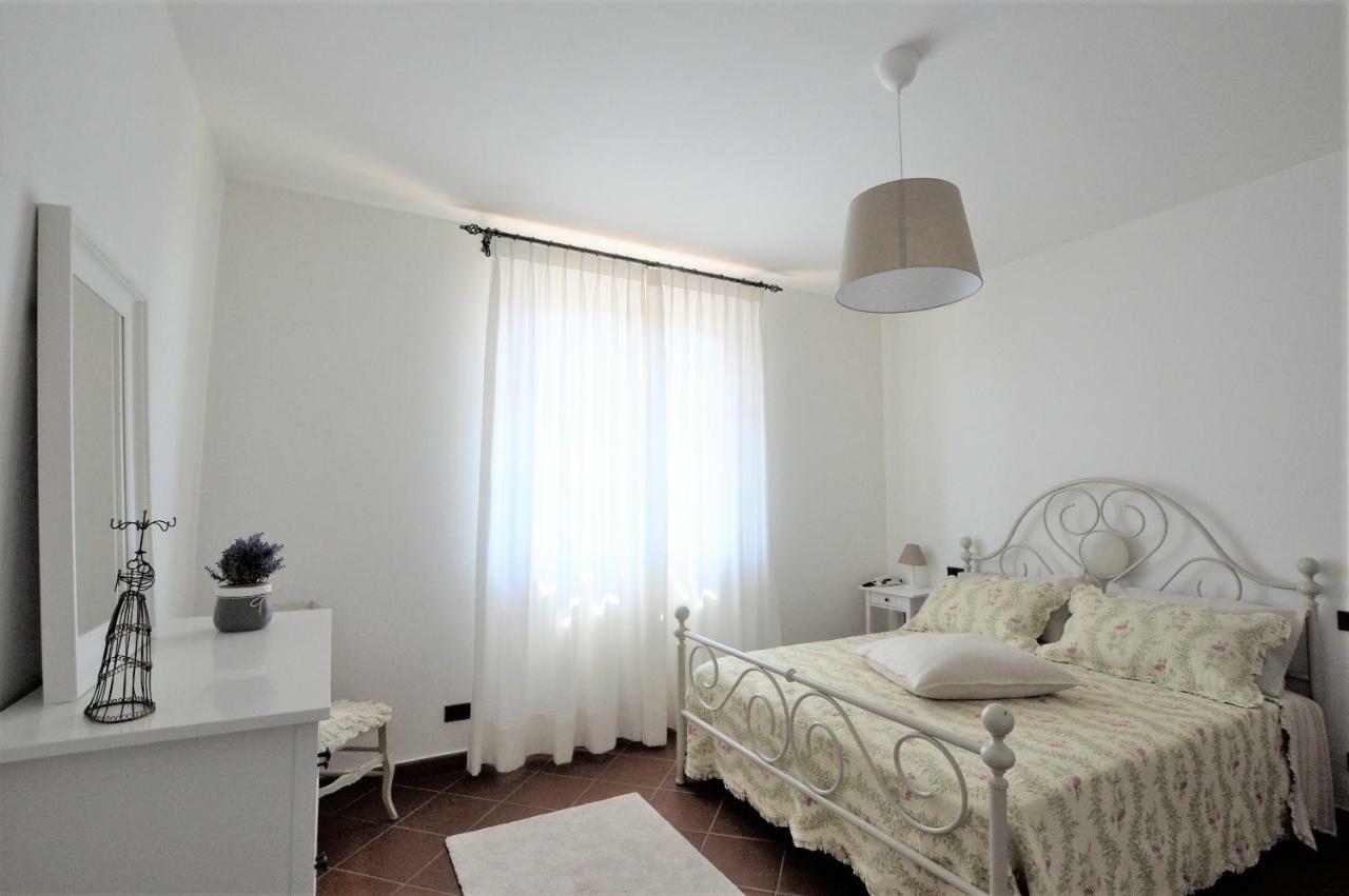 La Casa Di Chloe Apartment Poggibonsi Ngoại thất bức ảnh