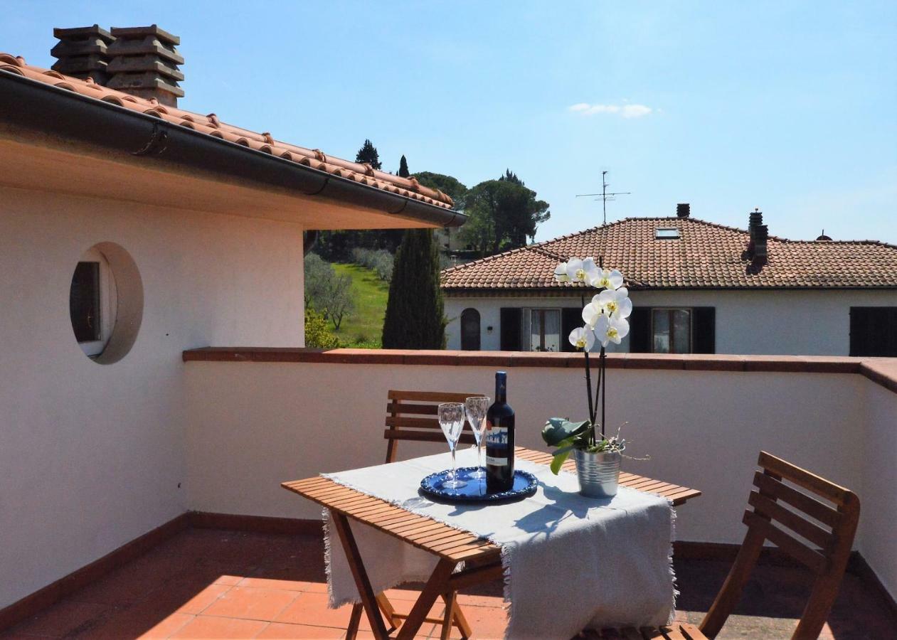La Casa Di Chloe Apartment Poggibonsi Ngoại thất bức ảnh