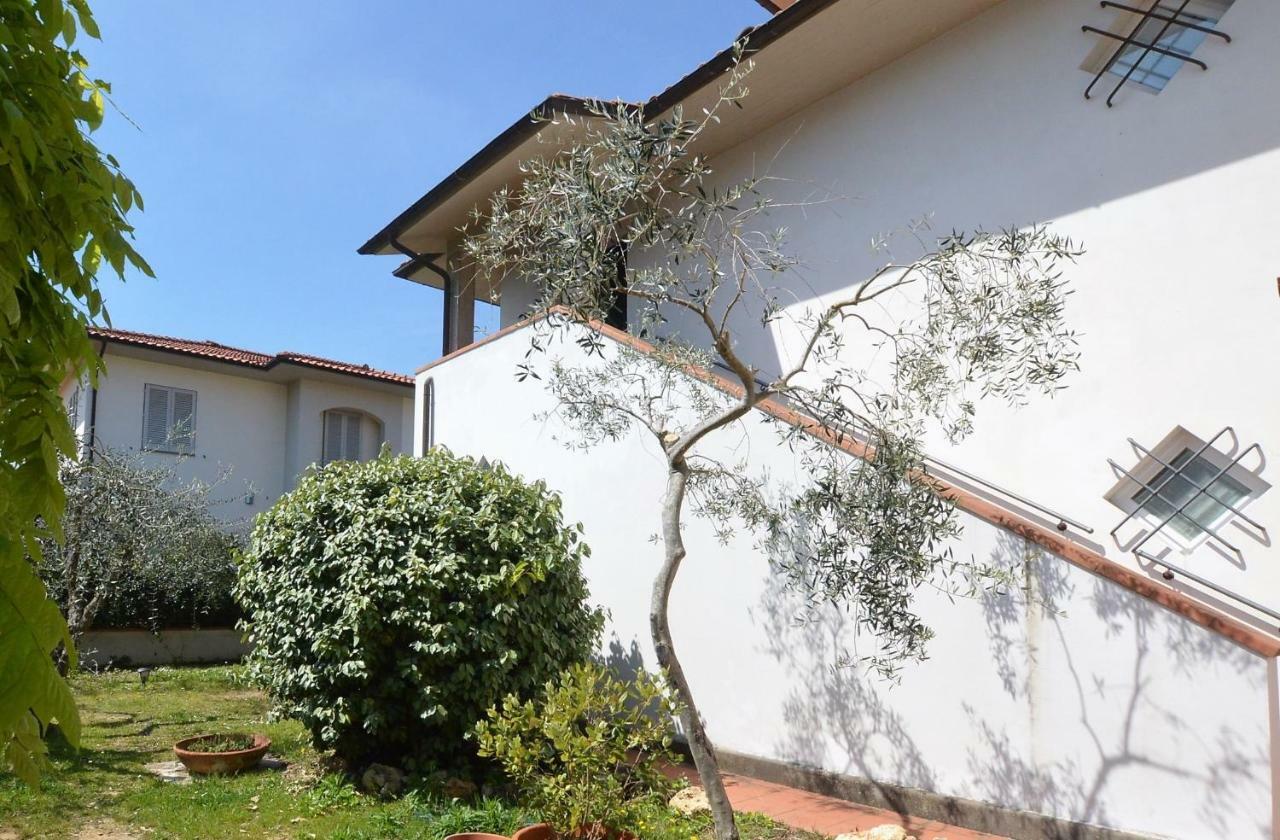 La Casa Di Chloe Apartment Poggibonsi Ngoại thất bức ảnh